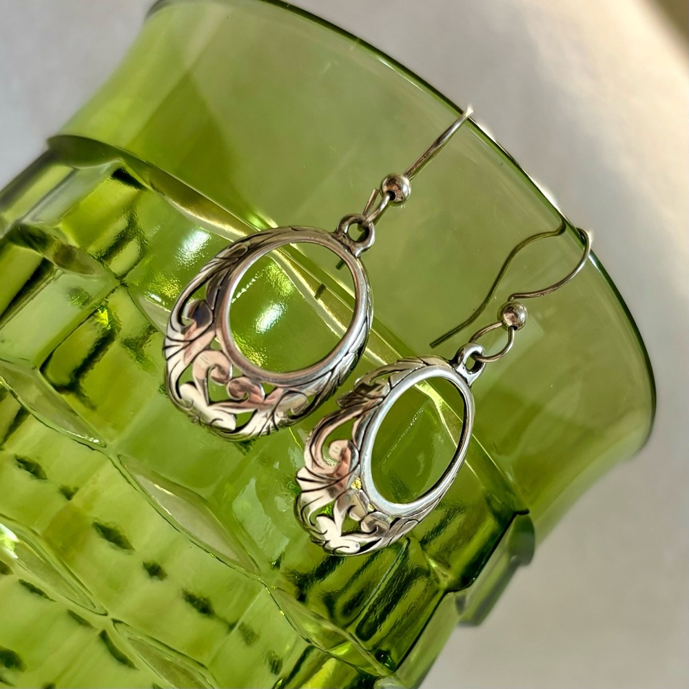 Vintage Sterling Silver Oval Filigree Earrings - Picture 7 of 14